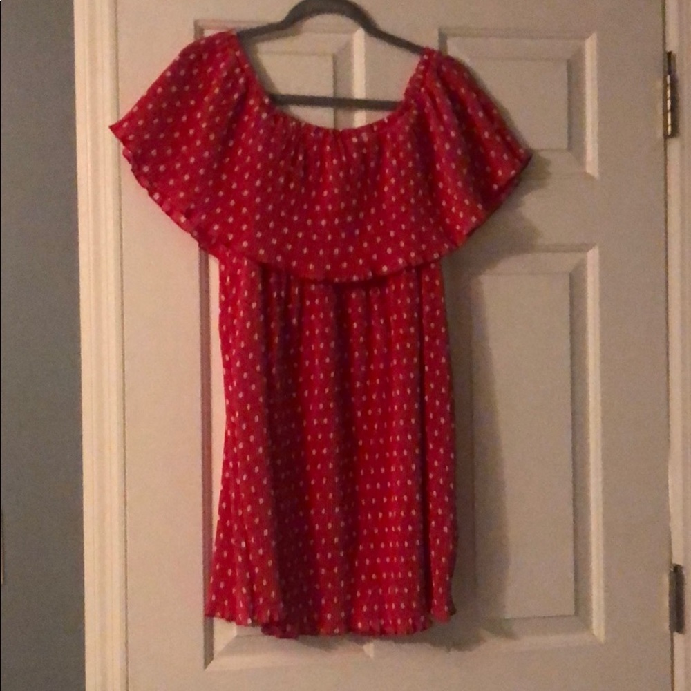 Off shoulder pink sundress